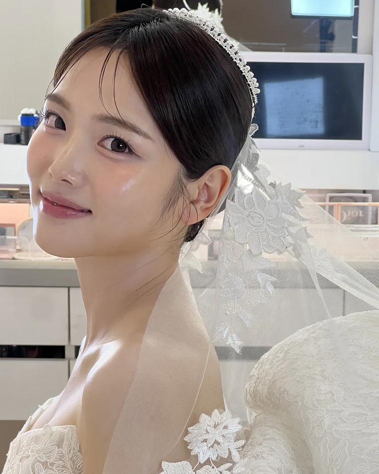 유림 메이크업&헤어 티아라 스타일링